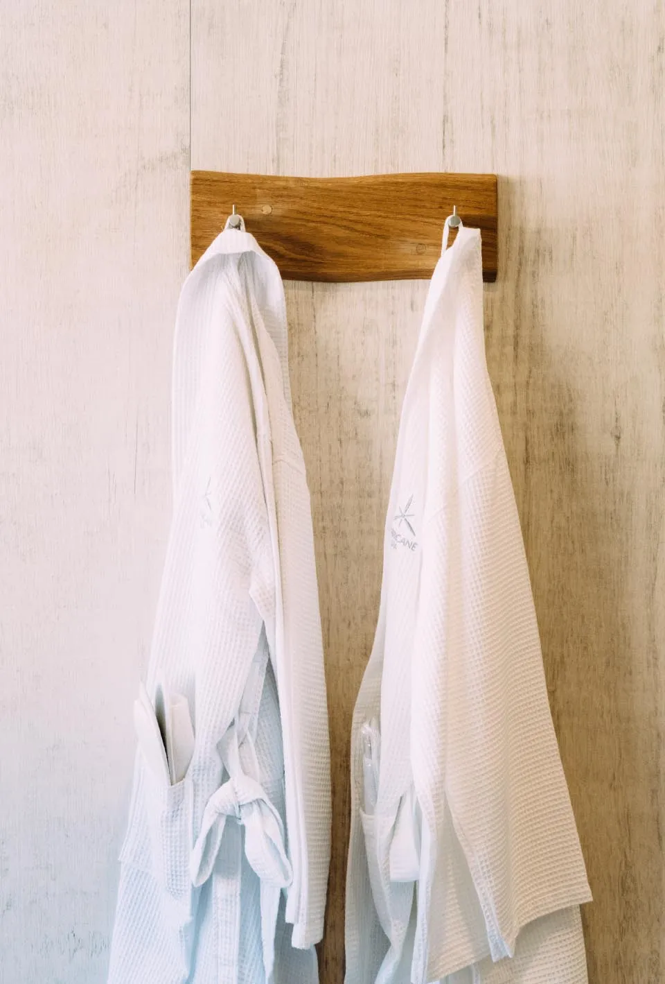 Silverlake-Butterscotch-design-Spa-rustic-robe-hook